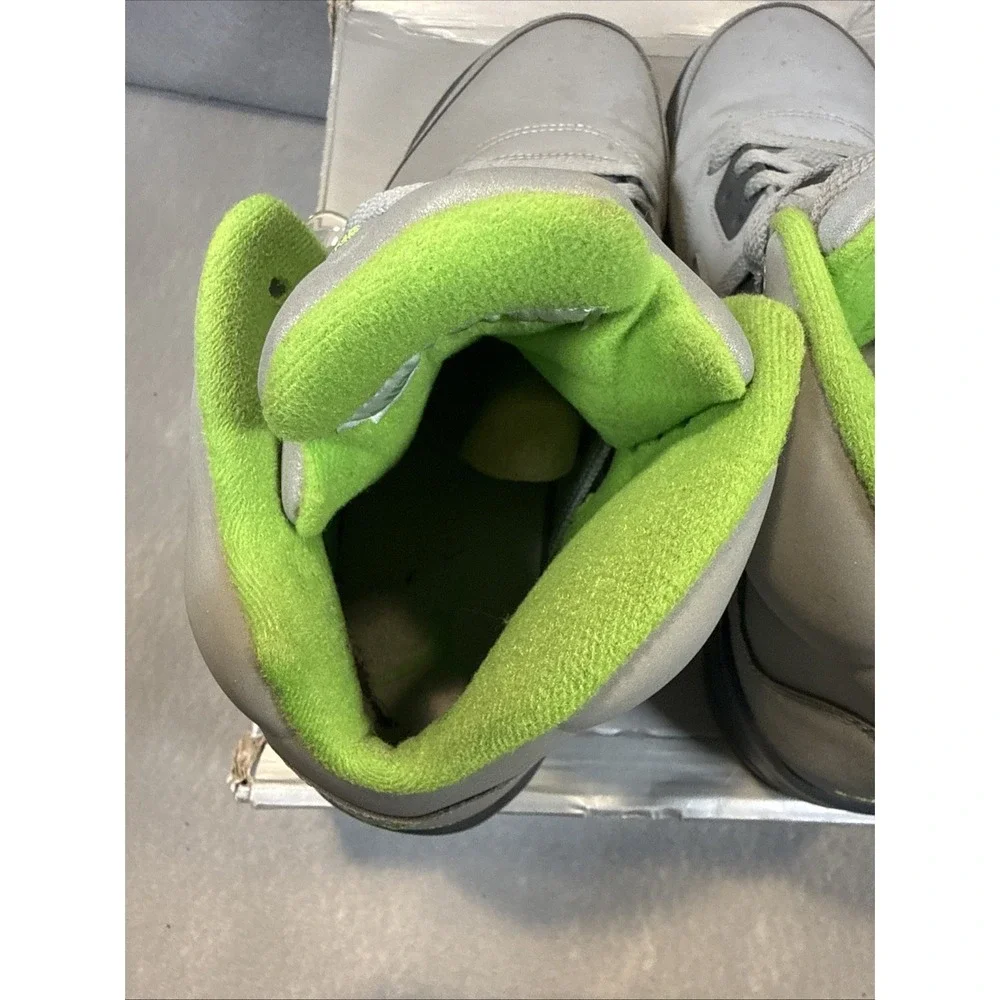 Jordan 5 Retro Green Bean Grey Leather Sneakers Size 9.5 DM9014-003